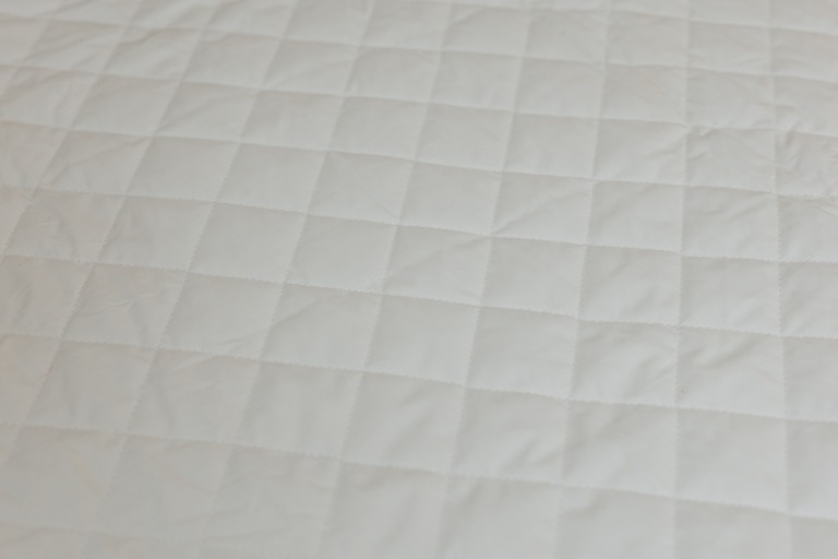 waterproof mattress protector